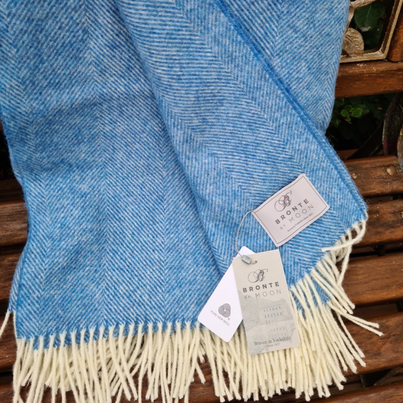 Bronte by Moon Shetland throw Herringbone des