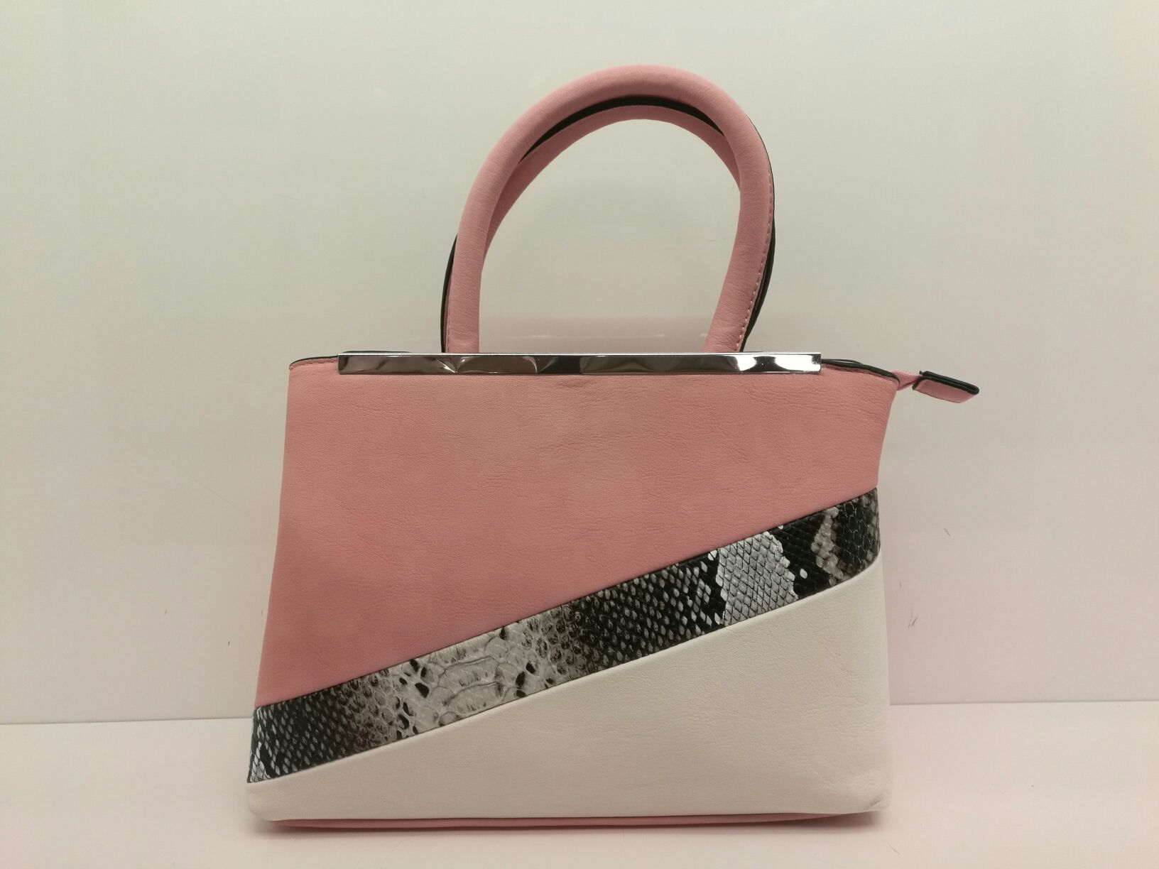 Superbia Italy Handbag snaleskin print