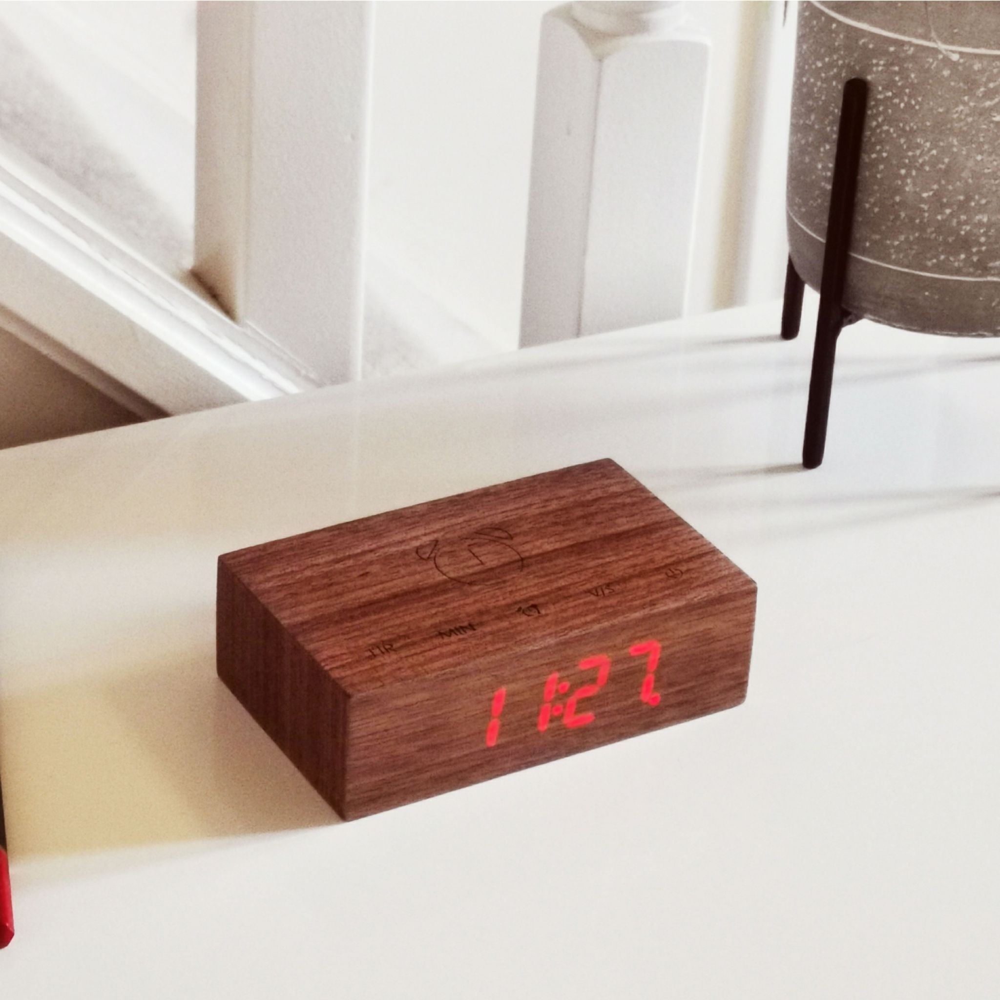 Gingko Flip Click Clock